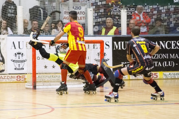 Illuzzi impegna Gnata: per il capitano ancora una grande partita (Baldi)