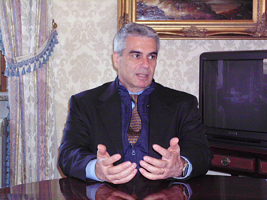 Il prefetto Antonio Corona