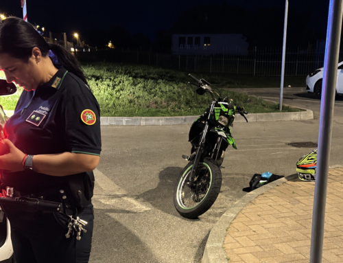 Controlli serali della polizia locale a Zelo Buon Persico: sei moto fermate e sanzionate, convocati i genitori